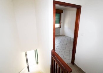 Porzione di casa Argenta - foto 10