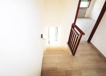 Porzione di casa Argenta - foto 11