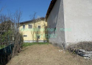 Independent house Giusvalla - photo 10