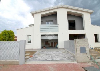 Villa a Schiera Via Riscossa, Rio Saliceto - foto 2