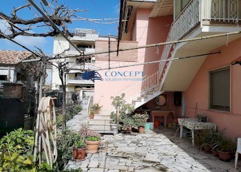 Casa indipendente via D'Annunzio, Tortoreto - foto 4