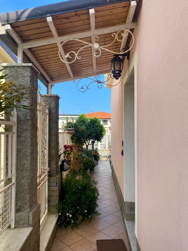 Q237 (53).jpg - Casa indipendente Via Castelletti, Taggia - foto 2