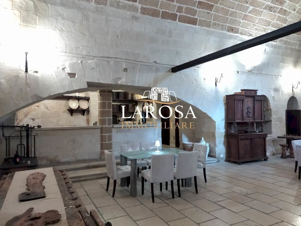 2.jpg - Restaurant Via XX Settembre 67, Lizzanello - photo 2