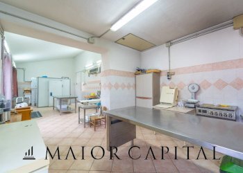 Altro via roma, Oschiri - foto 14