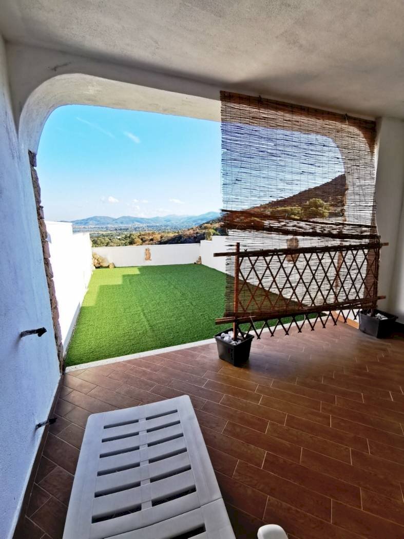 Veranda coperta e terrazza - Villa a Schiera via delle Isole, San Teodoro - foto 3