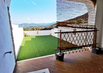 Veranda coperta e terrazza - Villa a Schiera via delle Isole, San Teodoro - foto 3