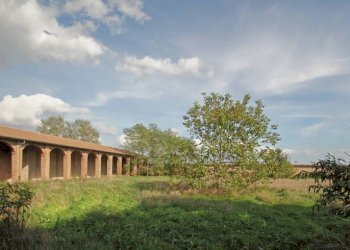 porticati e giardino - Stabile - Palazzo via San Giuliano, 42, Sale - foto 8