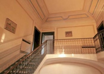 scalone - Stabile - Palazzo via San Giuliano, 42, Sale - foto 15