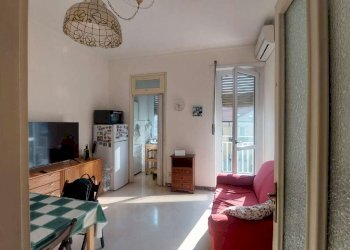 SALONE - Two-room apartment corso Racconigi, 113, Torino (neighborhood San Paolo) - photo 4