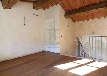 vendesi rustico ristrutturato lucca capannoriIMG_4 - Casale Via Milano 12, Capannori - photo 19