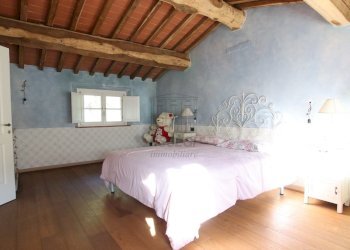 vendesi rustico ristrutturato lucca capannoriIMG_4 - Casale Via Milano 12, Capannori - photo 23