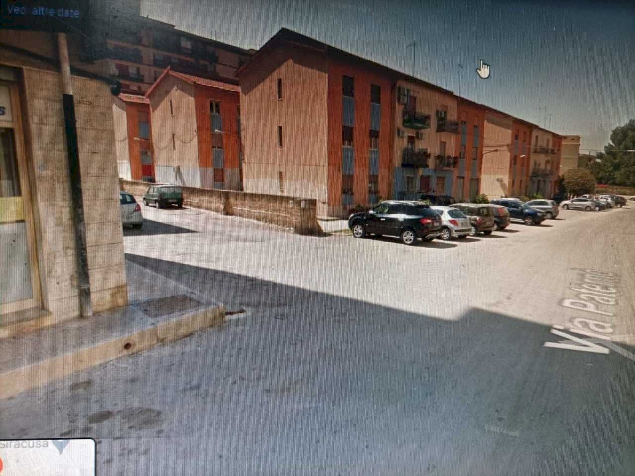 esterno - Box Via Paternò 18, Siracusa - photo 2