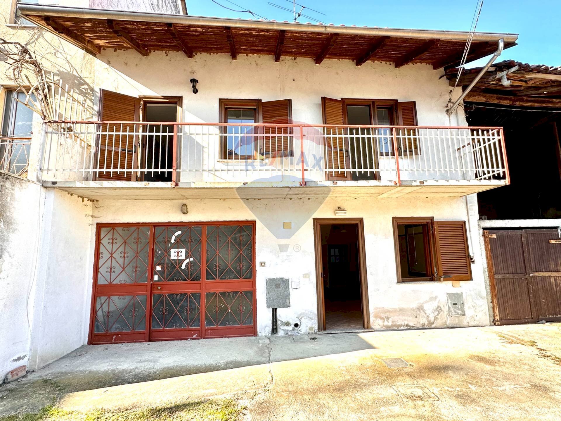 Terraced Villa Via San Nicola, 19 
 Carisio, Carisio - photo 1