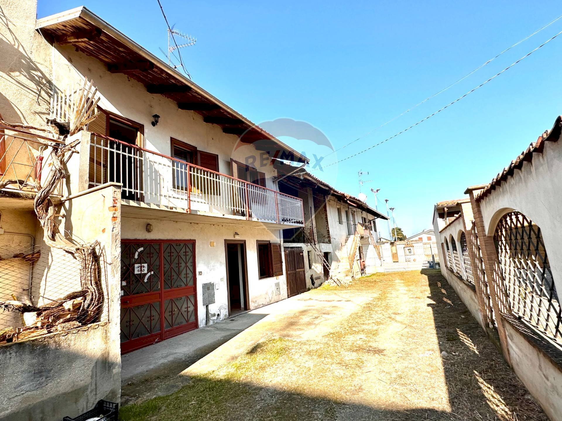 Terraced Villa Via San Nicola, 19
Carisio, Carisio - photo 2