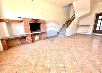 Terraced Villa Via San Nicola, 19 
 Carisio, Carisio - photo 13