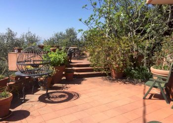 d3cb2356-eac2-49a1-88e6-942330576aa3.jpg - Villa Via Gignola, Fosdinovo - foto 2