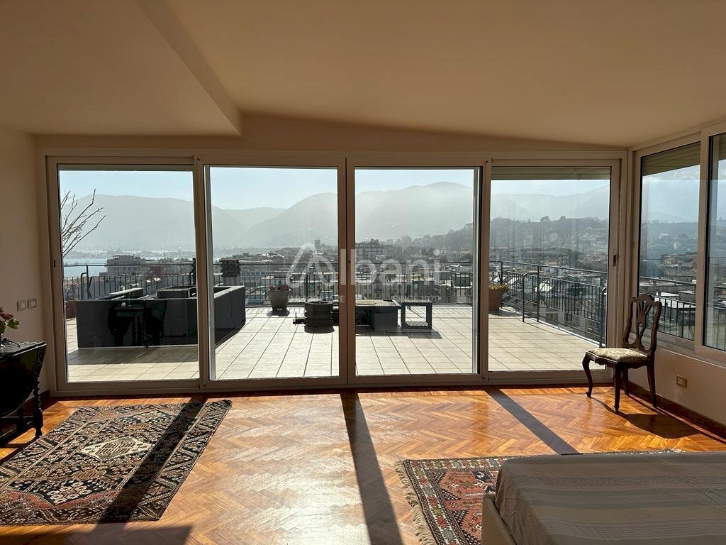 AFF471_affitto_attico_la_Spezia (2).jpg - Attico La Spezia - foto 1