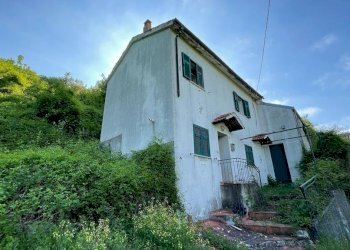 19.jpg - Rustic San Bartolomeo del Bosco, Savona - photo 1