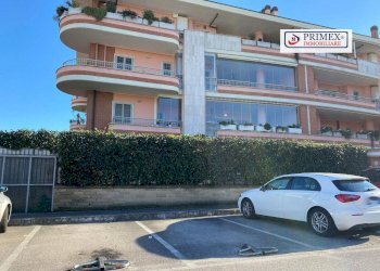 VISTA ESTERNO - Magazzino via Pericle Fazzini, Roma - foto 6