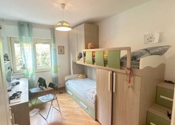 Camera da letto - Quadrilocale via Monte Ortigara, Bergamo - foto 10