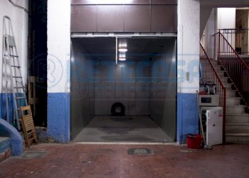 IMG_0240.jpg - Box Via di San Paolo alla Regola 26, Roma - photo 4