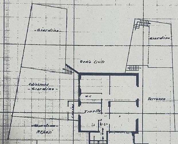 Four-room apartment Via alla Villetta, Savona (neighborhood Villetta) - floor plans 1
