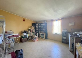 Cantina - Villa Frazione Combe, Chiusa di Pesio - photo 23