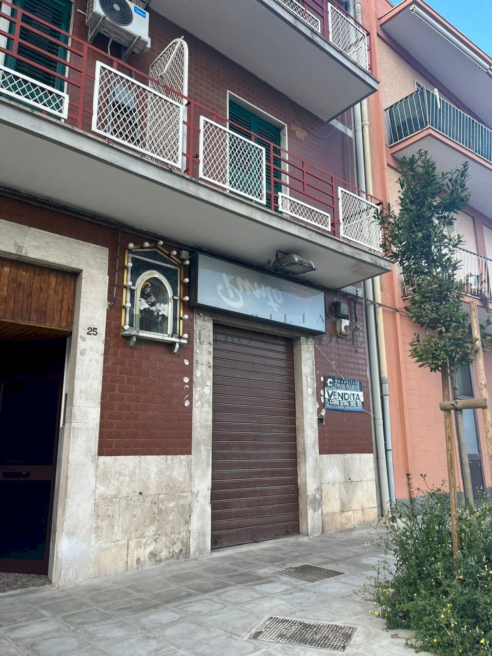 ingresso - Commercial Premises Bari - photo 3