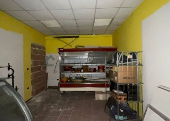 locale - Locale Commerciale Bari - foto 9