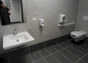 Bagno - Ufficio via Francesco Zanardi, Bologna (zona Lame) - foto 20