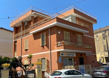 WhatsApp Image 2023-04-21 at 13.52.56 (3).jpeg - Locale Commerciale Via della Serena, Tivoli - foto 3