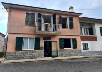 Independent house San Colombano Certenoli - photo 1