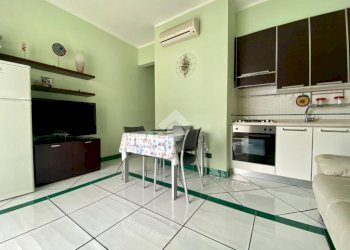 Two-room apartment Passeggiata cadorna, Alassio - photo 2