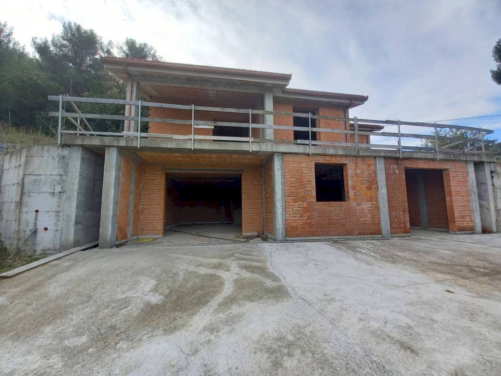 Facciata - Villa via Sant'Agata, 250, Imperia - foto 2