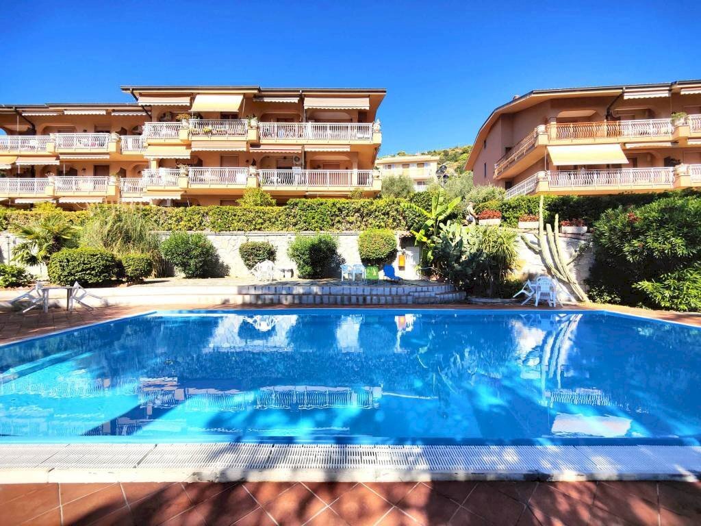 Piscina - Attic via Brà, Bordighera - photo 2