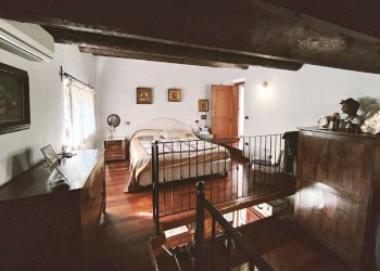 soppalco della camera 2 - Casa indipendente via alla Costa, Albenga - foto 37