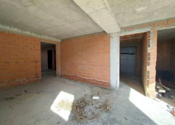 Stanza non arredata - Villa strada Vallegrande, Ospedaletti - foto 22