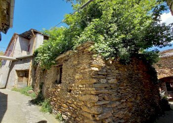 Giardino - Rustico via San Bartolomeo, Armo - foto 1