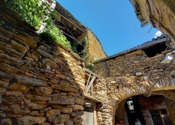 Facciata - Rustico via San Bartolomeo, Armo - foto 2