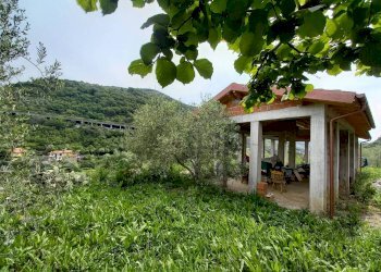 cemento armato - Villa via Don Paolo Thomatis, Borgomaro - photo 3