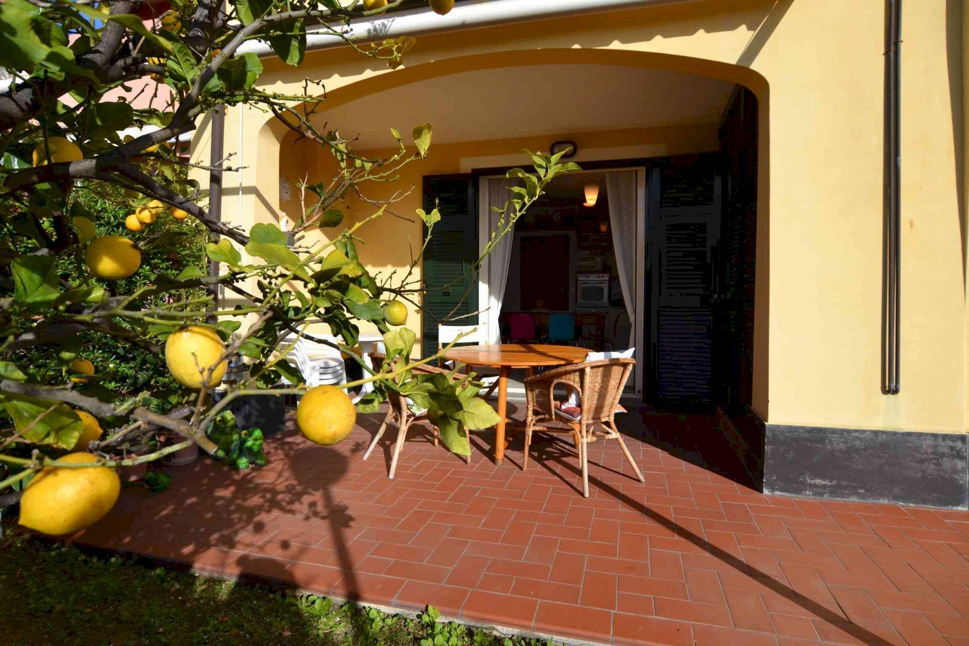 Quadrilocale Via Gabriele D'Annunzio, Loano - foto 1