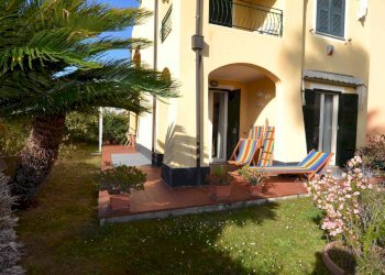 Quadrilocale Via Gabriele D'Annunzio, Loano - foto 16