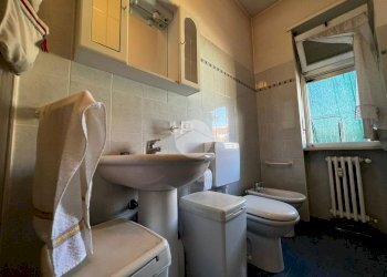 Three-room apartment Via Cavour, Moncalieri - photo 16