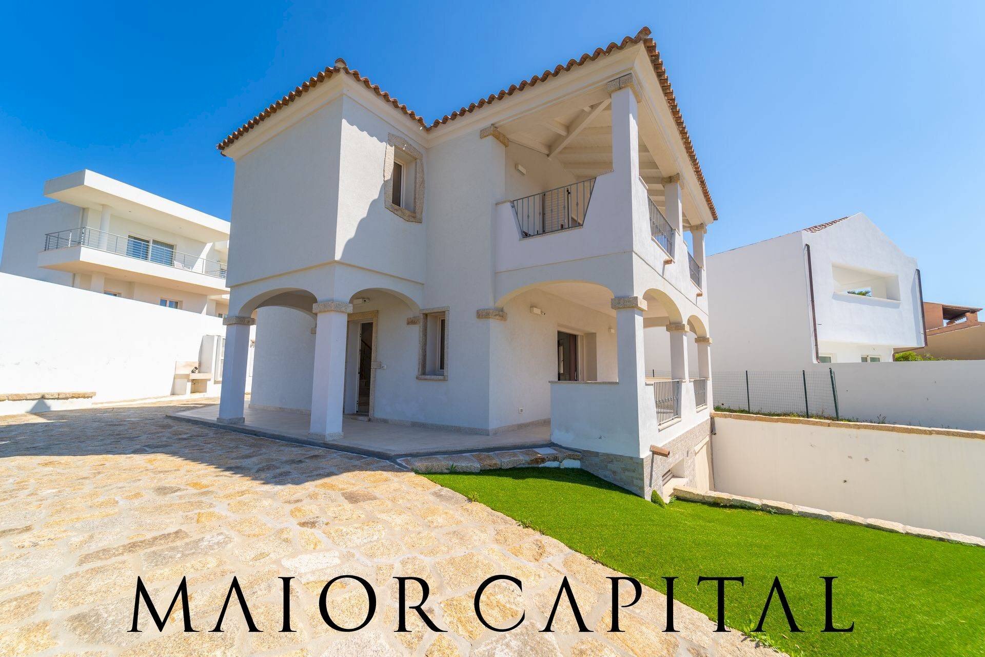 Single Family Villa via degli oleandri, Golfo Aranci - photo 1