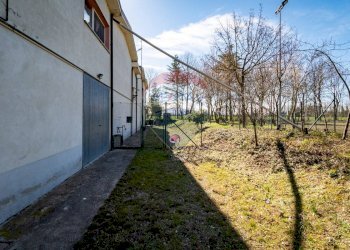 Locale Commerciale Tortona, AL, Tortona - foto 18