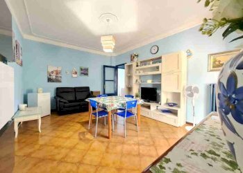 Four-room apartment Alba - photo 6