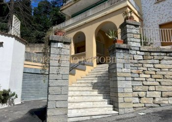 Facciata - Trilocale via Privata del Parco Casana, Rapallo - foto 31