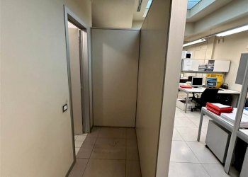 Ufficio VIA FRATELLI RECCHI 2, Como - foto 19