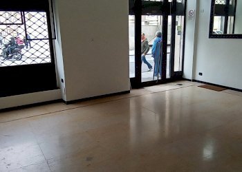 IMG_20221112_112203_457.jpg - Locale Commerciale Piazza della Nunziata 21 R, Genova - foto 9