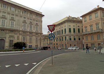 IMG_20221112_113120_321.jpg - Locale Commerciale Piazza della Nunziata 21 R, Genova - foto 25